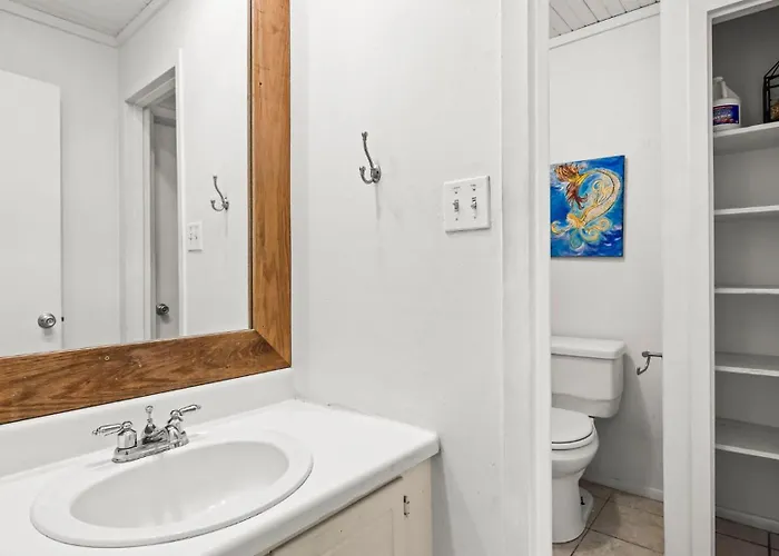 Walk 6 Your Getaway Apartment